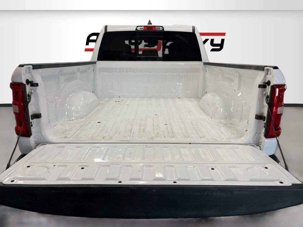 Used 2025 RAM 1500 Big Horn AWD/4WD image 26