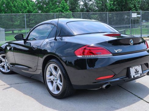 Used 2012 BMW Z4 sDrive35i image 6