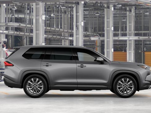 New 2026 Toyota Grand Highlander Platinum image 12