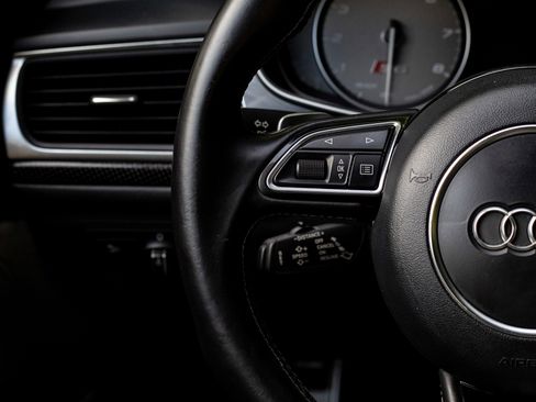 Used 2017 Audi S6 Prestige w/ S6 Sport Package image 7