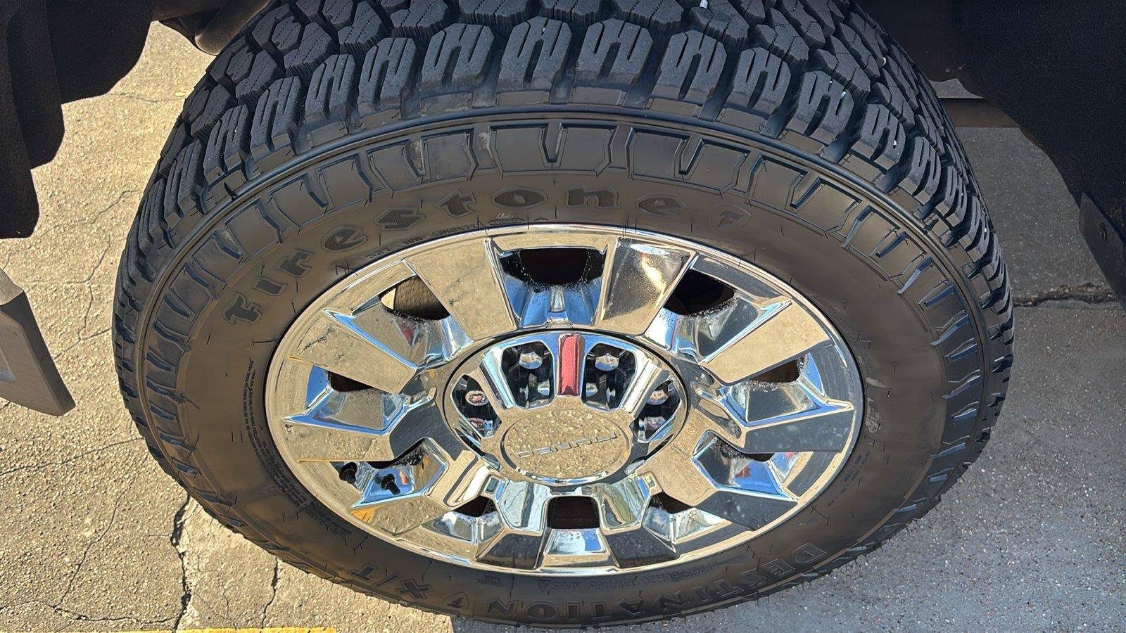 Used 2016 GMC Sierra 2500 Denali w/ Duramax Plus Package AWD/4WD image 13