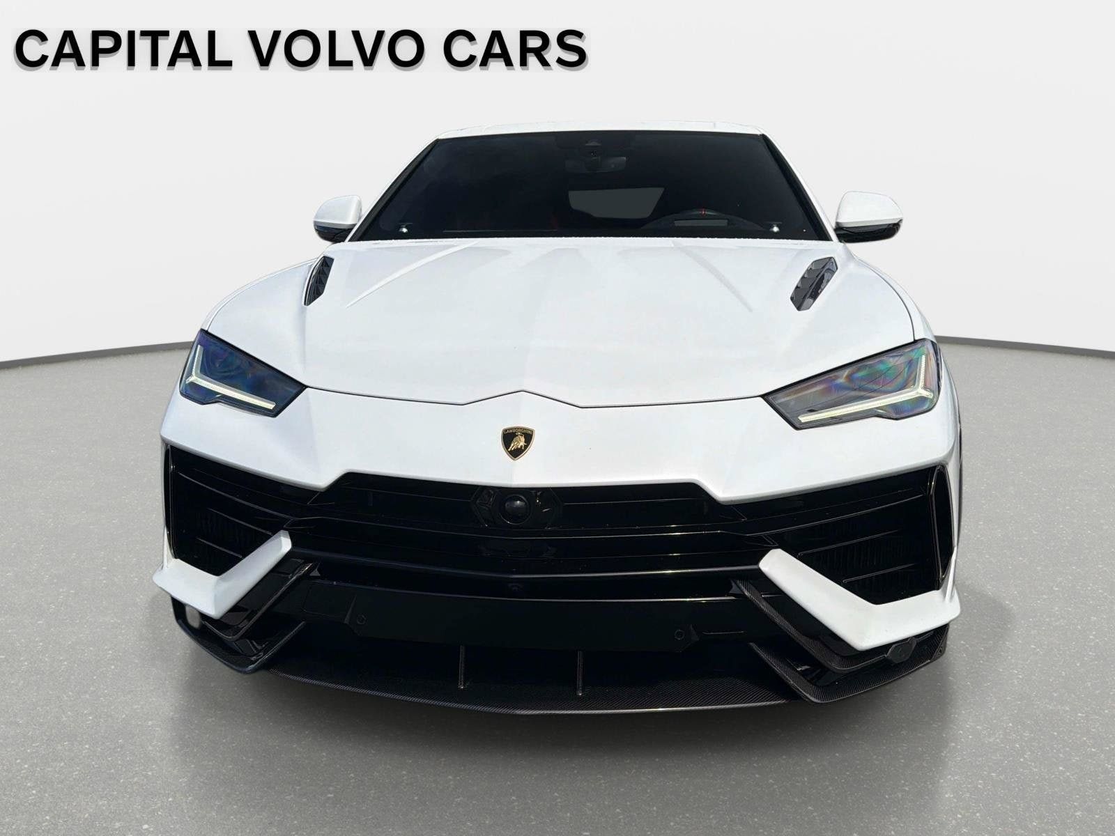 Used 2024 Lamborghini Urus Performante AWD/4WD image 2