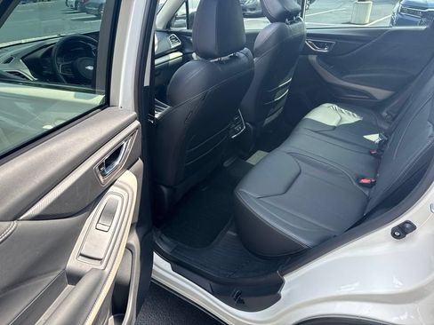 Used 2023 Subaru Forester Limited w/ Popular Package #2 AWD/4WD image 11