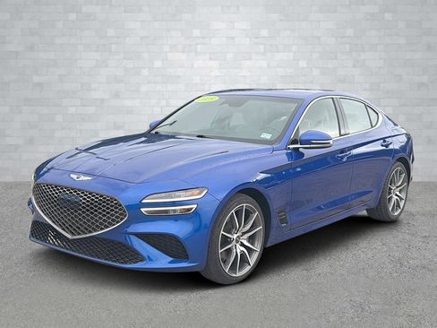 Used 2023 Genesis G70 2.0T image 8