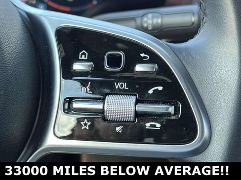 Used 2022 Mercedes-Benz GLA 250 4MATIC image 30