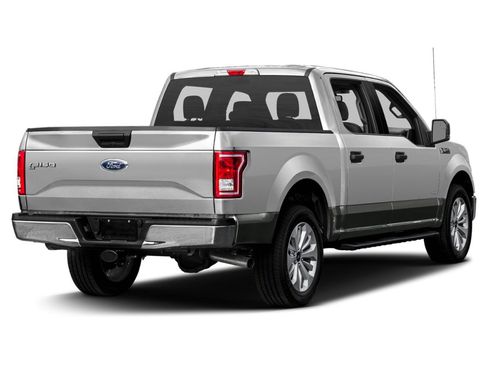 Used 2015 Ford F150 XLT image 41