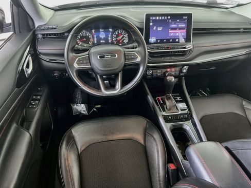 Used 2022 Jeep Compass Trailhawk w/ Sun and Sound Group AWD/4WD image 21
