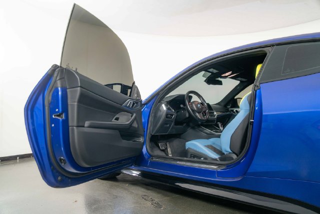 Used 2023 BMW M4 xDrive Competition w/ Executive Package AWD/4WD image 14