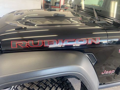 Used 2022 Jeep Gladiator Rubicon w/ LED Lighting Group image 6