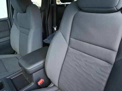 New 2026 Nissan Frontier S image 21