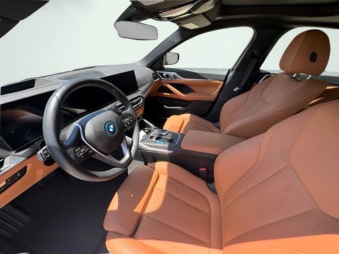 Used 2023 BMW i4 eDrive35 w/ Premium Package RWD image 2