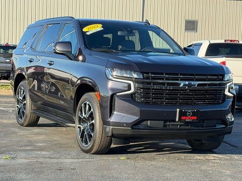 Used 2022 Chevrolet Tahoe RST w/ Luxury Package image 2