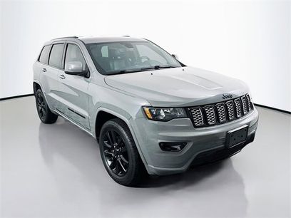 Used 2020 Jeep Grand Cherokee Altitude