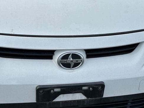 Used 2012 Scion tC image 10