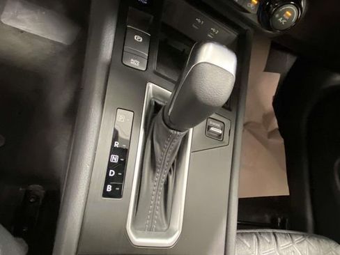 New 2026 Nissan Kicks SV w/ SV Premium Package FWD image 17