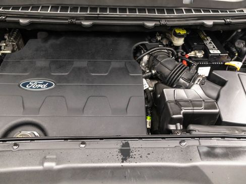 Used 2015 Ford Edge SE FWD image 41
