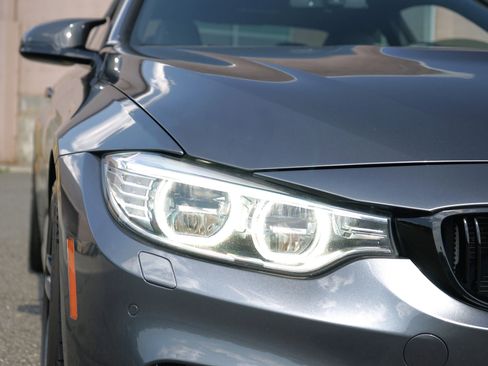 Used 2015 BMW M4 Coupe RWD image 6