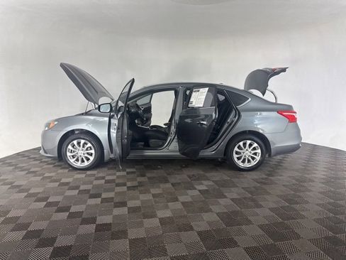 Used 2016 Nissan Sentra SV w/ Style Package image 9