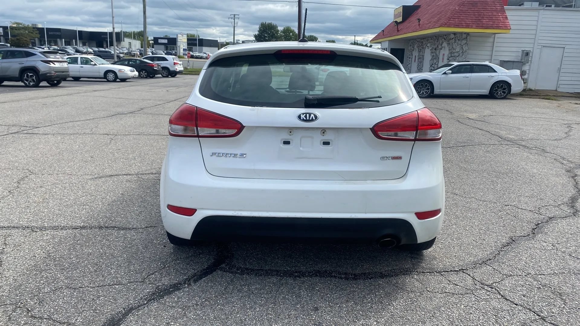 Used 2015 Kia Forte EX FWD image 3