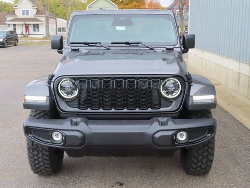 New 2026 Jeep Gladiator Overland AWD/4WD image 12