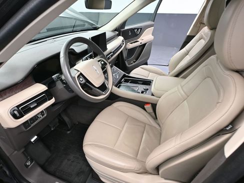 Used 2022 Lincoln Aviator Reserve w/ Elements Package Plus AWD/4WD image 22