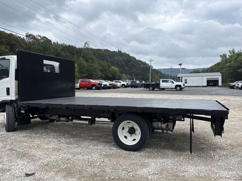 New 2025 Chevrolet Low Cab Forward image 24