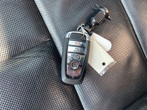 Used 2021 Lincoln Aviator Reserve w/ Equipment Group 201A AWD/4WD image 30