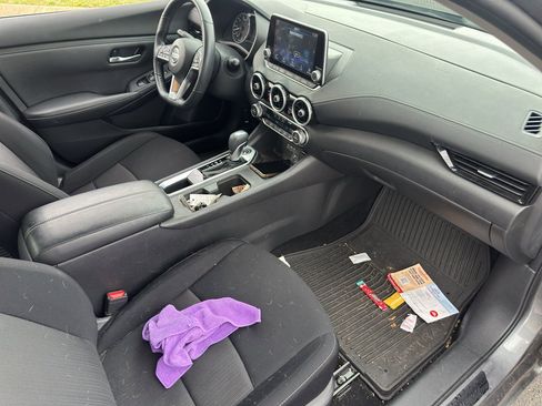 Used 2023 Nissan Sentra SV w/ All-Weather Package image 9