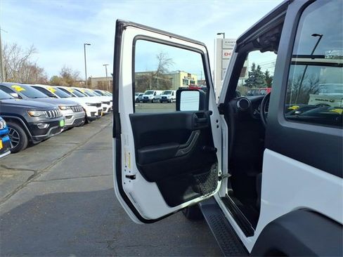 Used 2012 Jeep Wrangler Sport image 15