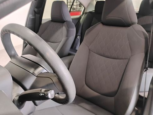 Used 2020 Toyota Corolla LE FWD image 51