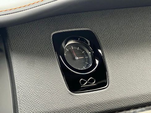 Used 2024 Rolls-Royce Cullinan Black Badge AWD/4WD image 19