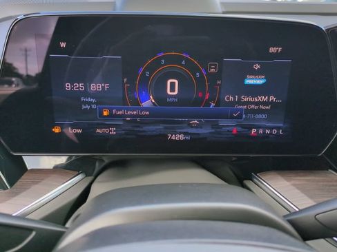 Certified 2025 Chevrolet Tahoe Z71 w/ Comfort Package AWD/4WD image 33