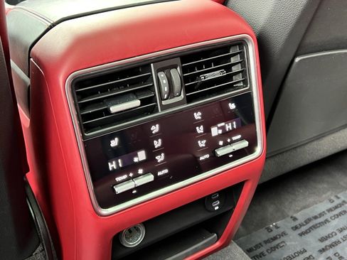 Used 2021 Porsche Cayenne GTS w/ Premium Package Plus image 18