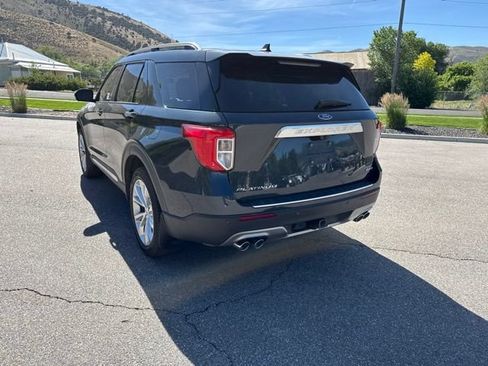 Certified 2023 Ford Explorer Platinum w/ Technology Package AWD/4WD image 6