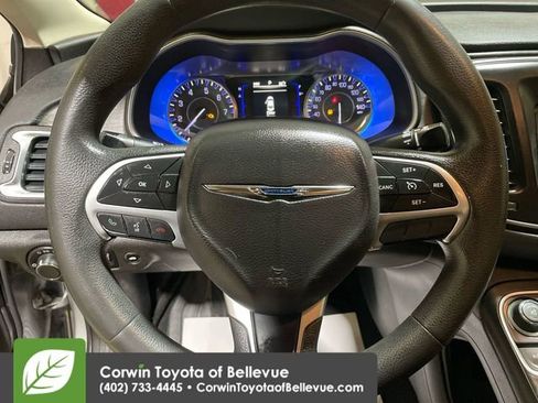 Used 2016 Chrysler 200 Limited image 20