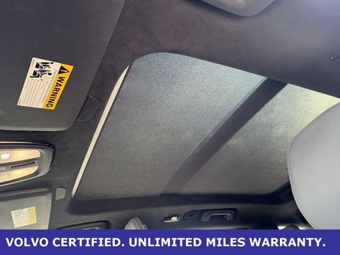 Certified 2024 Volvo XC90 B6 Ultimate w/ Lounge Package image 30