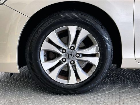 Used 2015 Honda Accord LX image 8