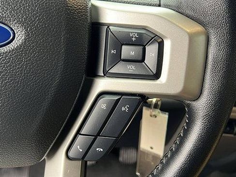 Used 2022 Ford F250 Lariat image 26