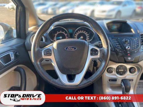 Used 2014 Ford Fiesta SE w/ Comfort Package image 13