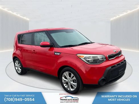 Used 2015 Kia Soul + FWD image 3