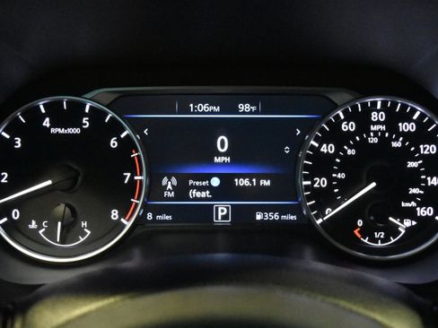 New 2025 Nissan Sentra SR w/ Midnight Edition image 15