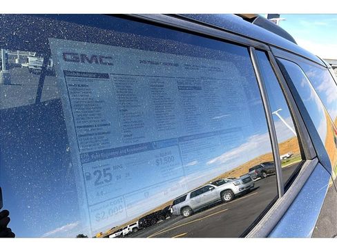 New 2026 GMC Terrain Elevation w/ Elevation Premium Package AWD/4WD image 12