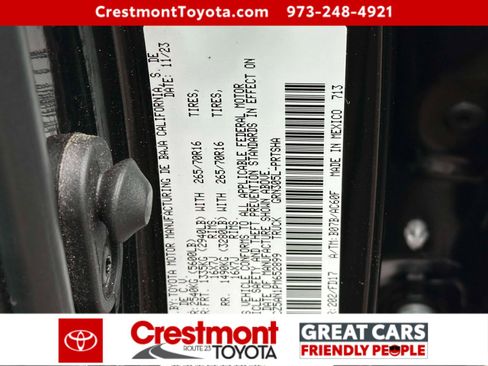 Certified 2023 Toyota Tacoma TRD Off-Road image 15