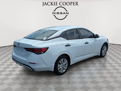 Used 2025 Nissan Sentra S FWD image 5
