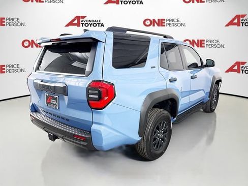 Certified 2026 Toyota 4Runner SR5 AWD/4WD image 7