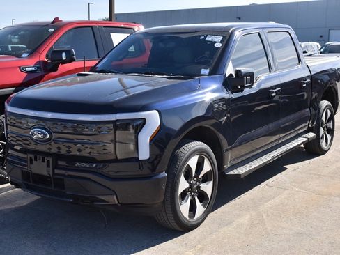 Certified 2022 Ford F150 Lightning Platinum image 2