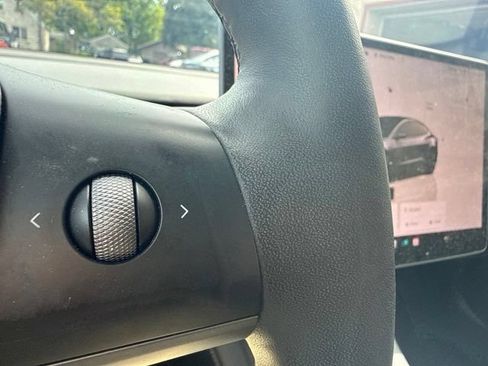 Used 2023 Tesla Model 3 Standard Range RWD image 24