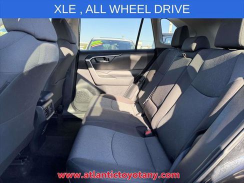 Certified 2024 Toyota RAV4 XLE AWD/4WD image 19