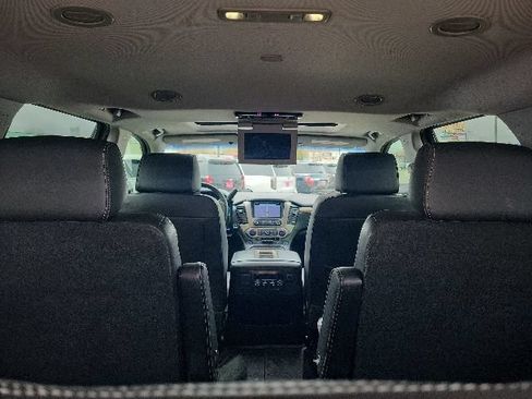 Used 2018 GMC Yukon Denali w/ Open Road Package AWD/4WD image 17