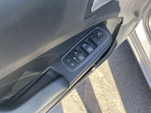 Used 2015 Dodge Charger SXT w/ AWD Plus Group image 8